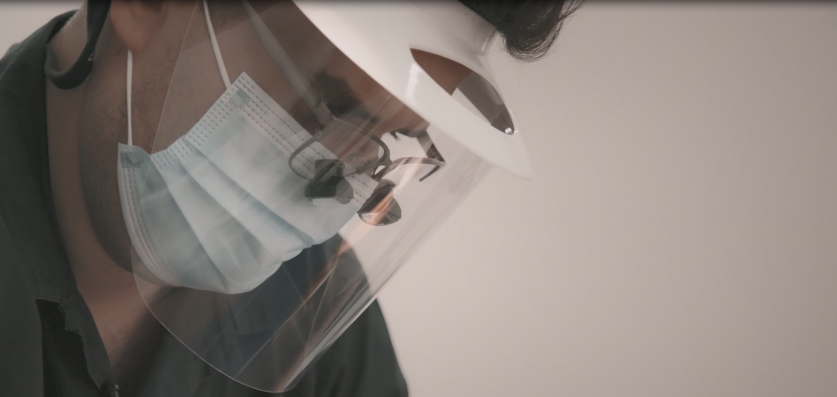 Försättsbild för "Du lär dig väldigt mycket mer än bara tandvård"